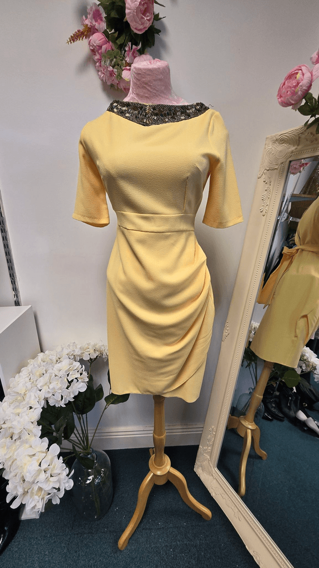 Yellow dress
